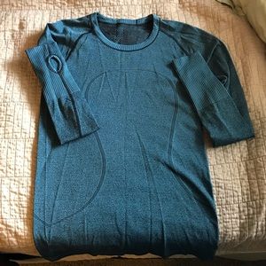 Lululemon swiftly tech crew neck long sleeve
